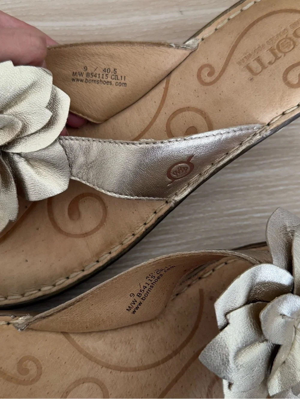 Born 9 Foil Floral Sandal Wedges Resort Vacation Getaway